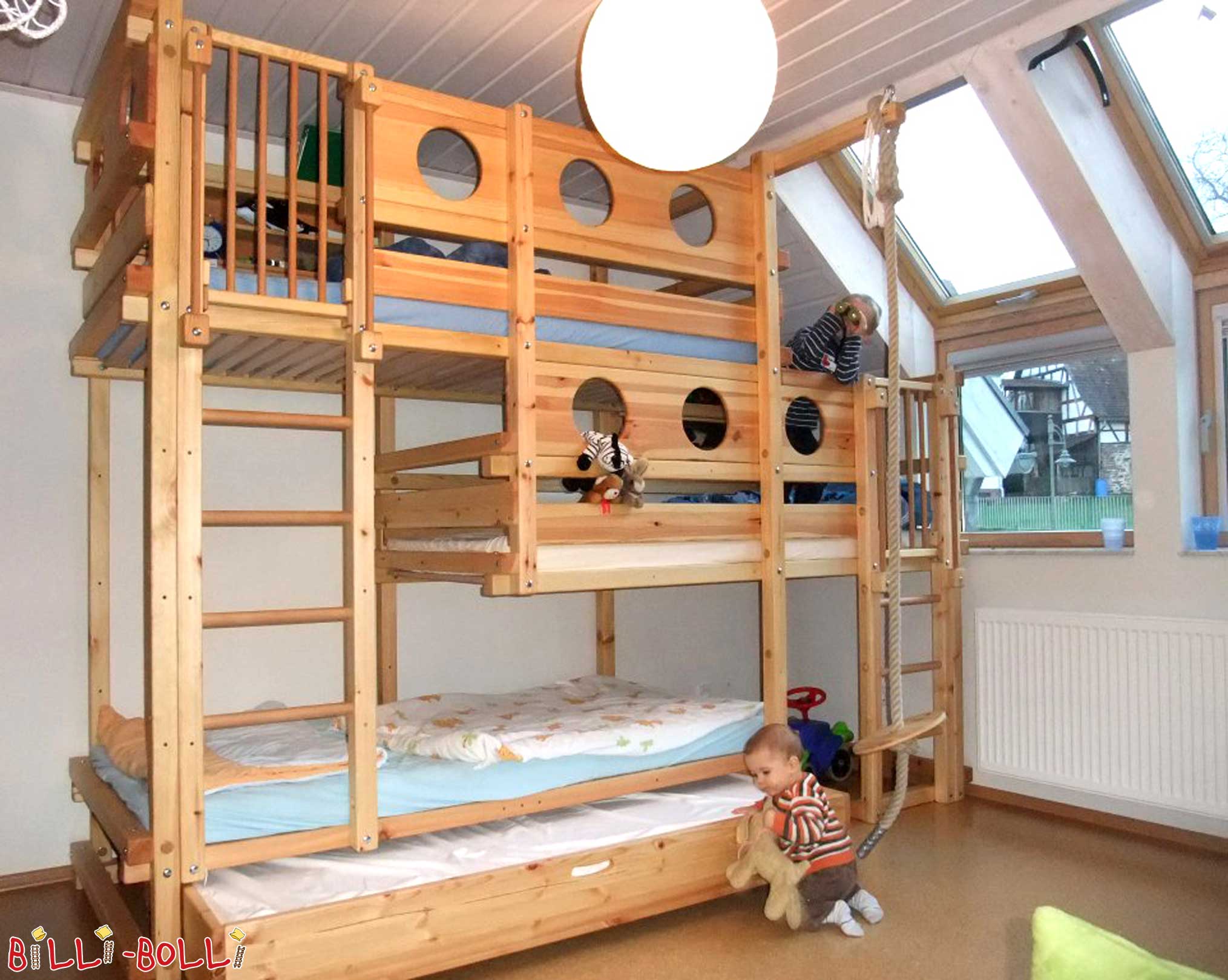 Dreier-Etagenbetten: Betten-Hochhaus für 3 Kinder (Kinderbetten)